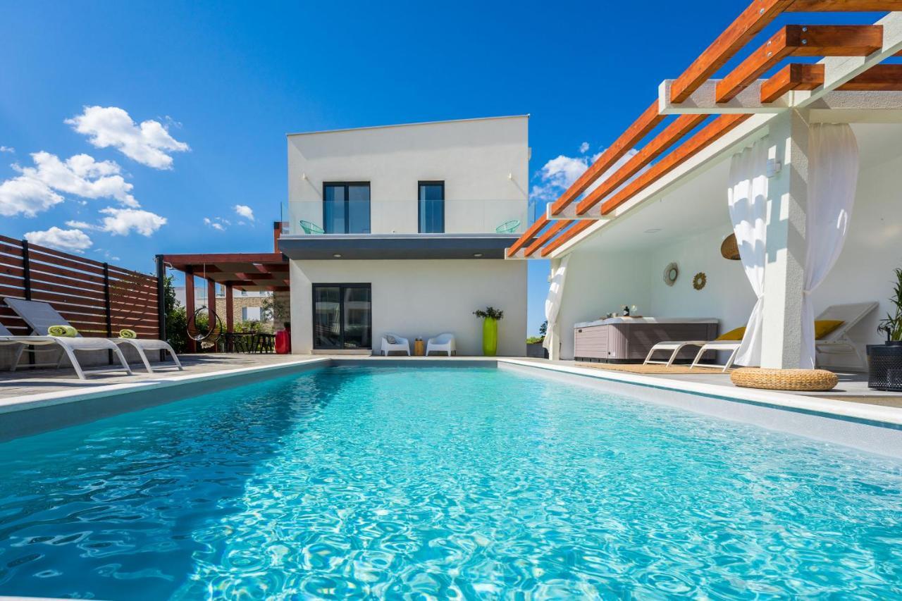 Villa Olea With Heated Pool And Jacuzzi Sukošan Dış mekan fotoğraf